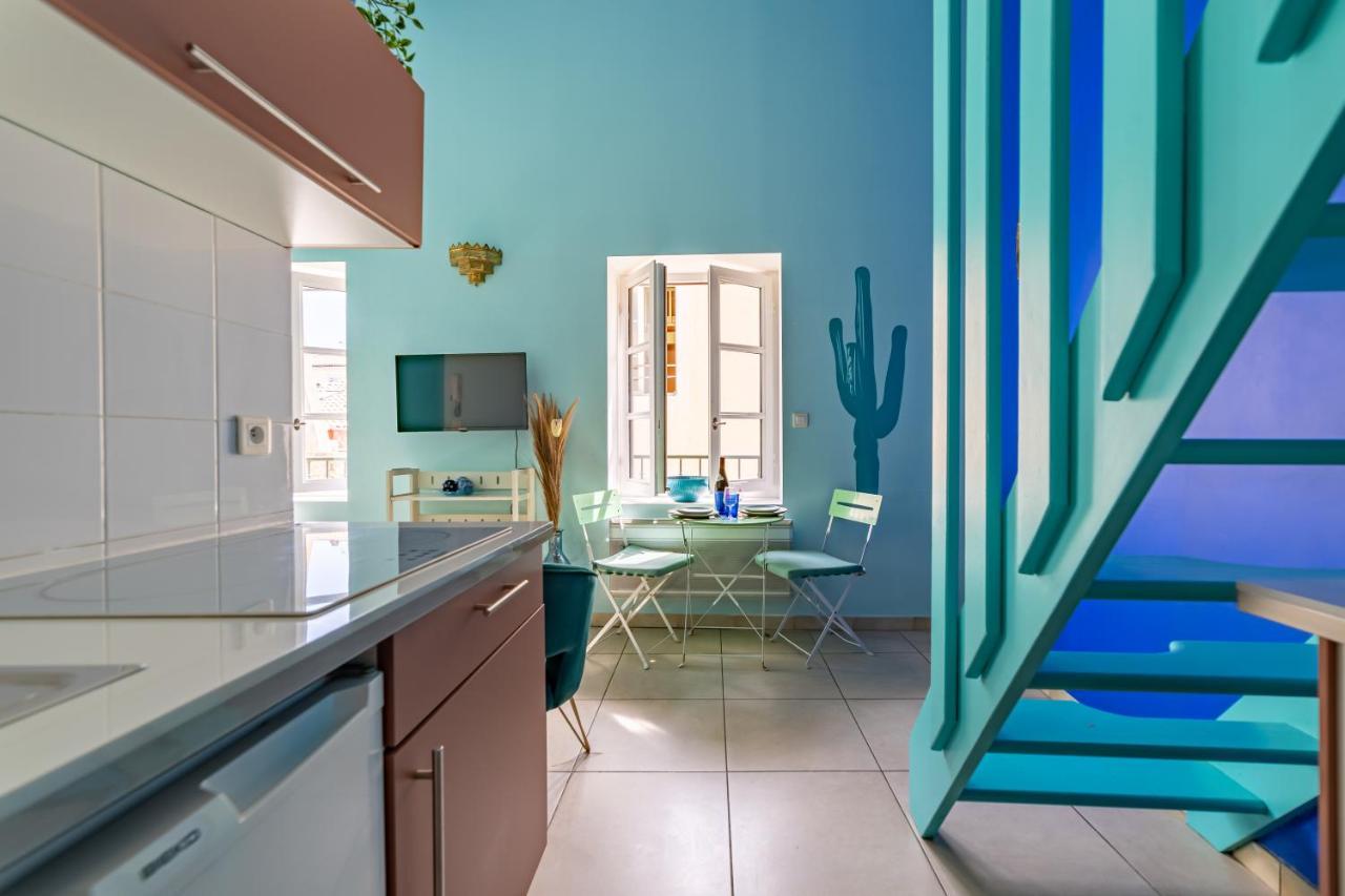 Le Reve Bleu Majorelle - Duplex Sur Les Toits - Une Nuit A Nîmes Eksteriør billede