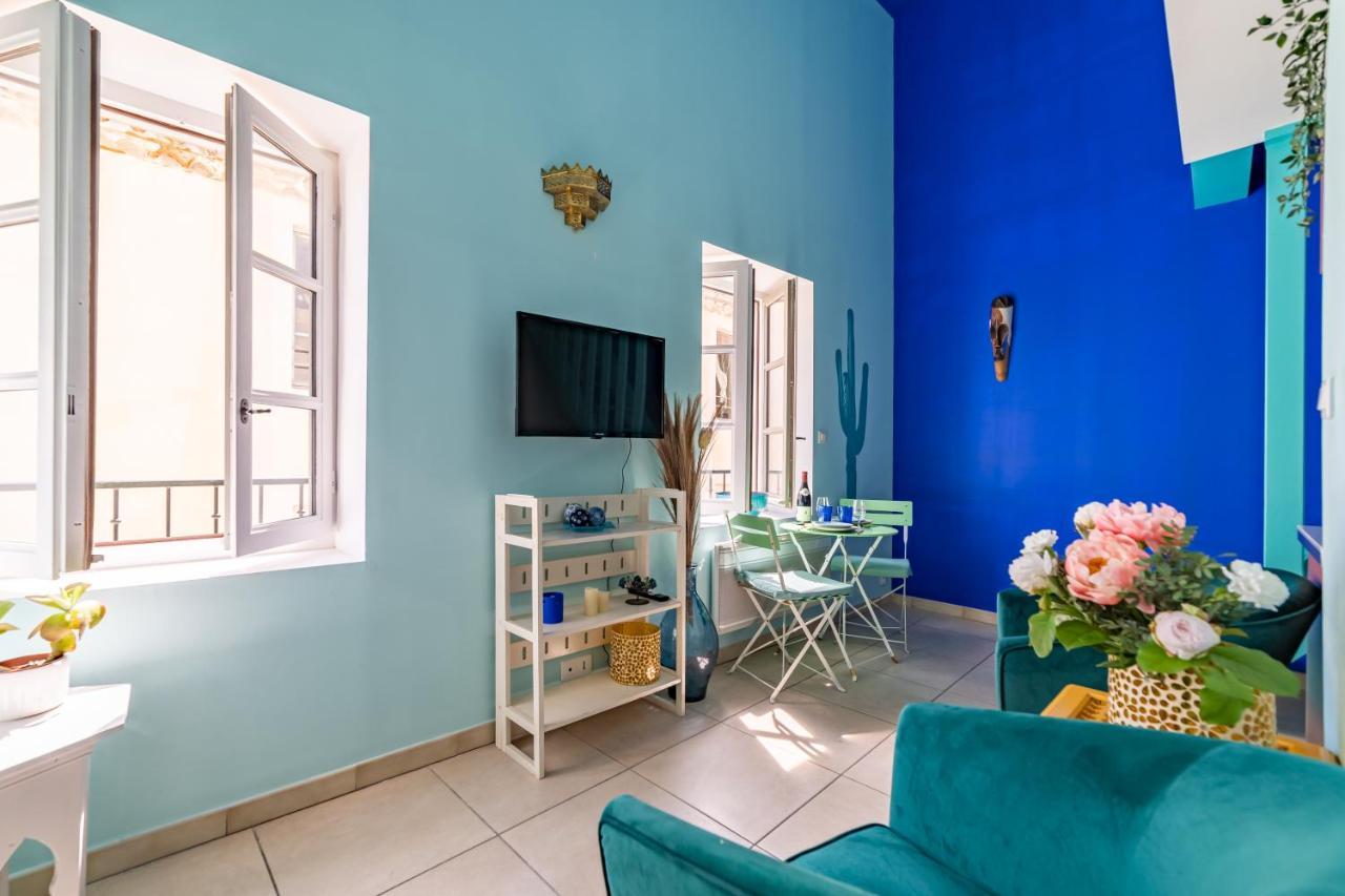Le Reve Bleu Majorelle - Duplex Sur Les Toits - Une Nuit A Nîmes Eksteriør billede