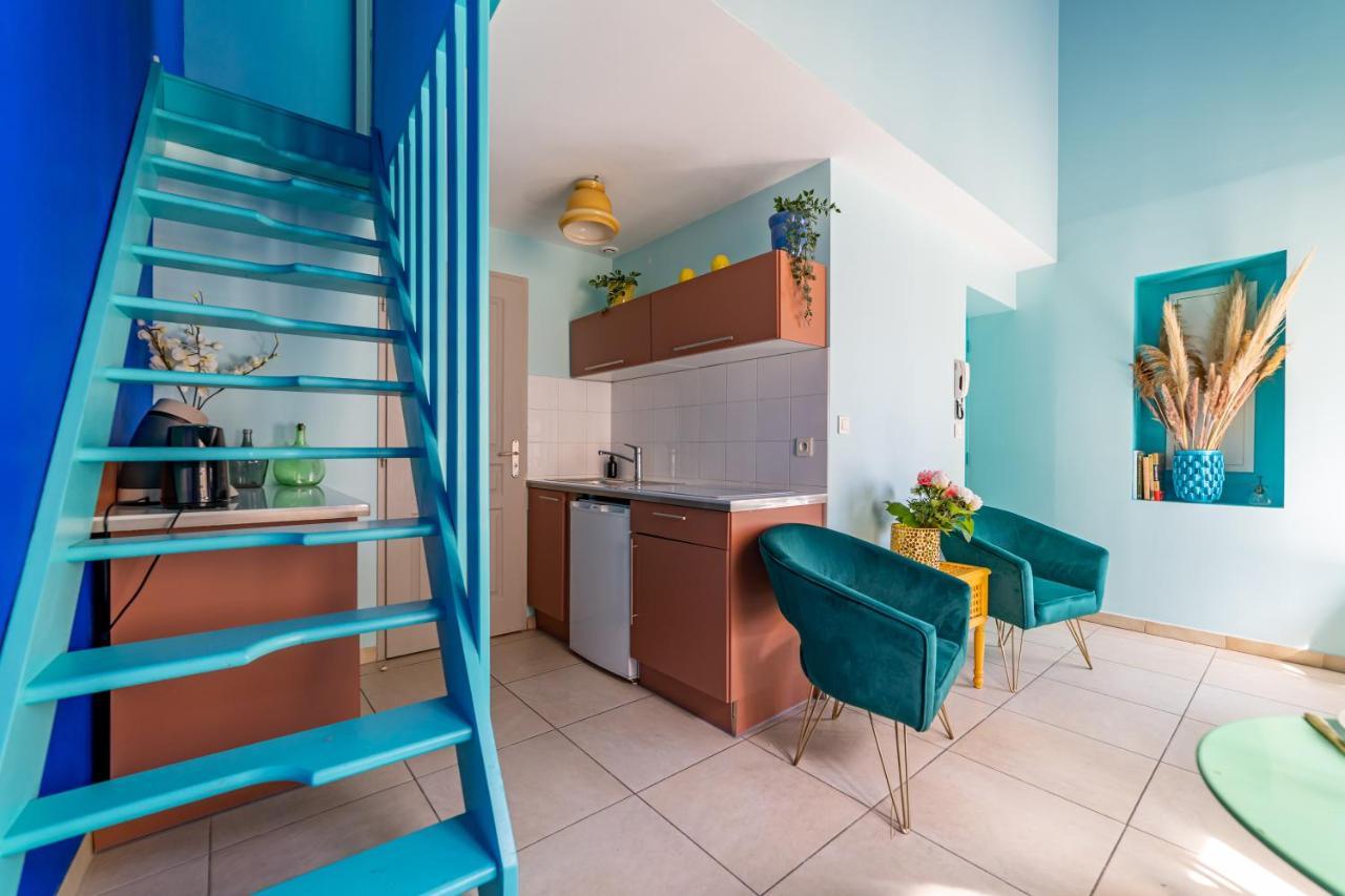 Le Reve Bleu Majorelle - Duplex Sur Les Toits - Une Nuit A Nîmes Eksteriør billede